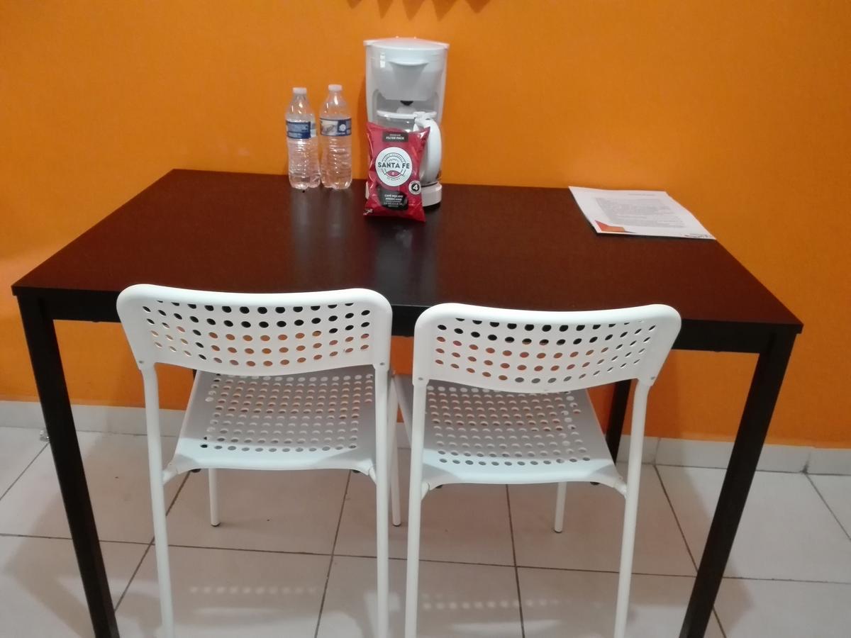 Mv Suites Monterrey Buitenkant foto