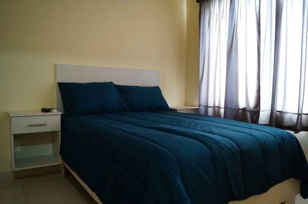 Mv Suites Monterrey Buitenkant foto