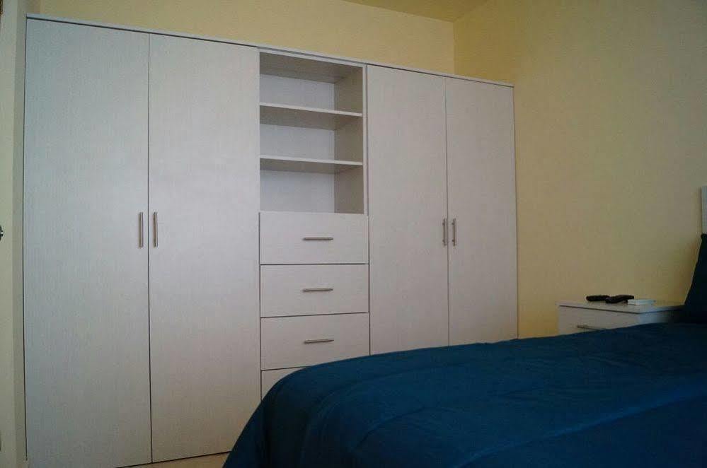 Mv Suites Monterrey Buitenkant foto
